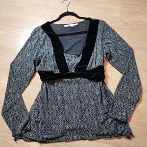 Vintage Studio M Black Velvet Trim Mesh Floral Long Sleeve Empire Waist Top Sz L